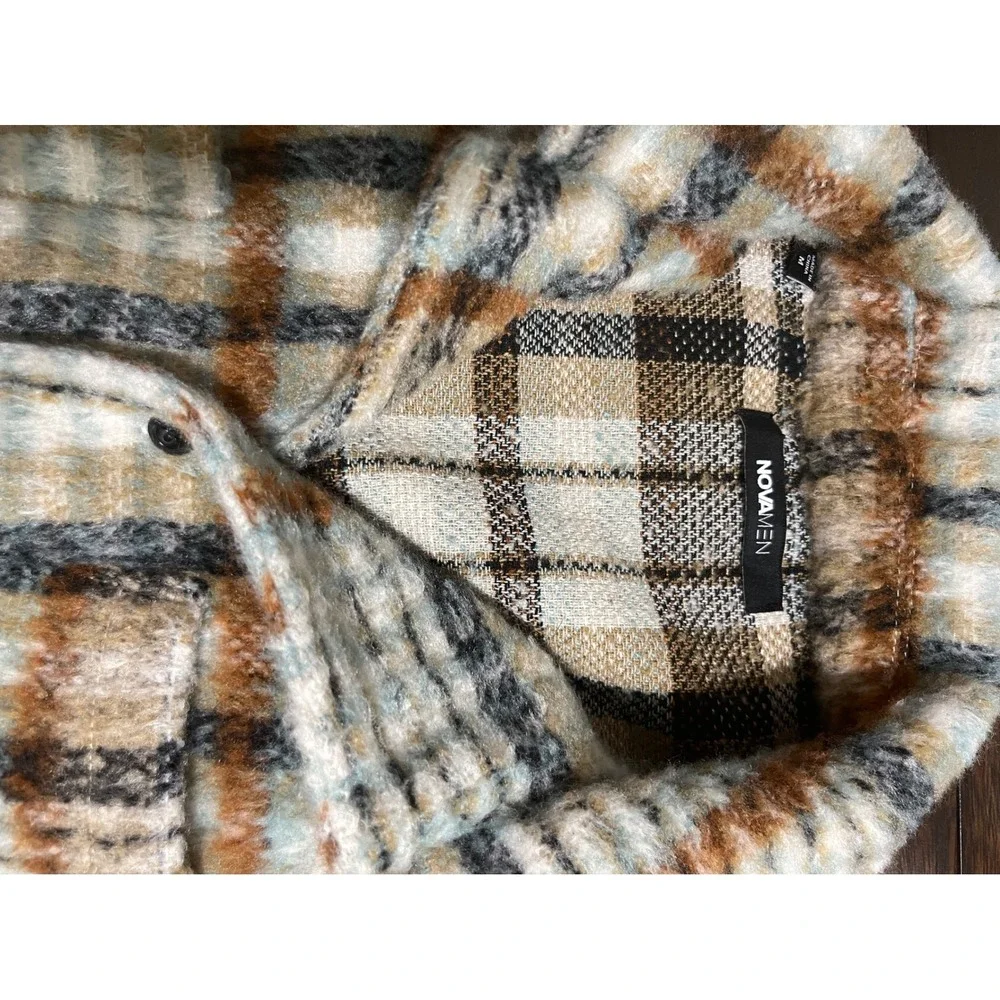 NovaMen Fashion Nova Plaid Fuzzy Shacket Mens Medium Brown Tan Blue Check Jacket